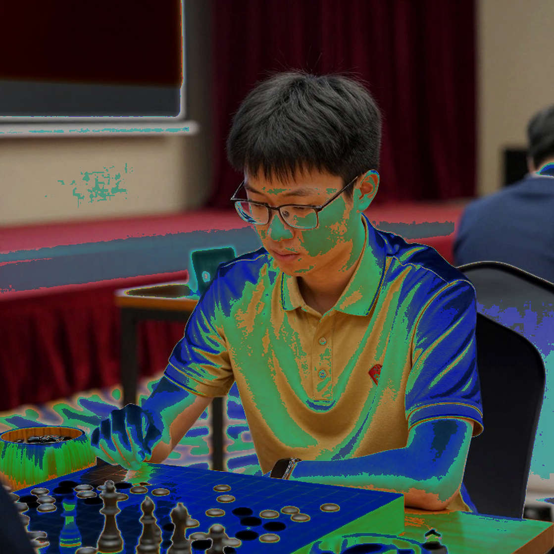 টাকা, ক্লক আর কাগজের ঘোড়া: চেসবেস ম্যাগাজিন ২২৫ এবং বোর্ডের হিসাব